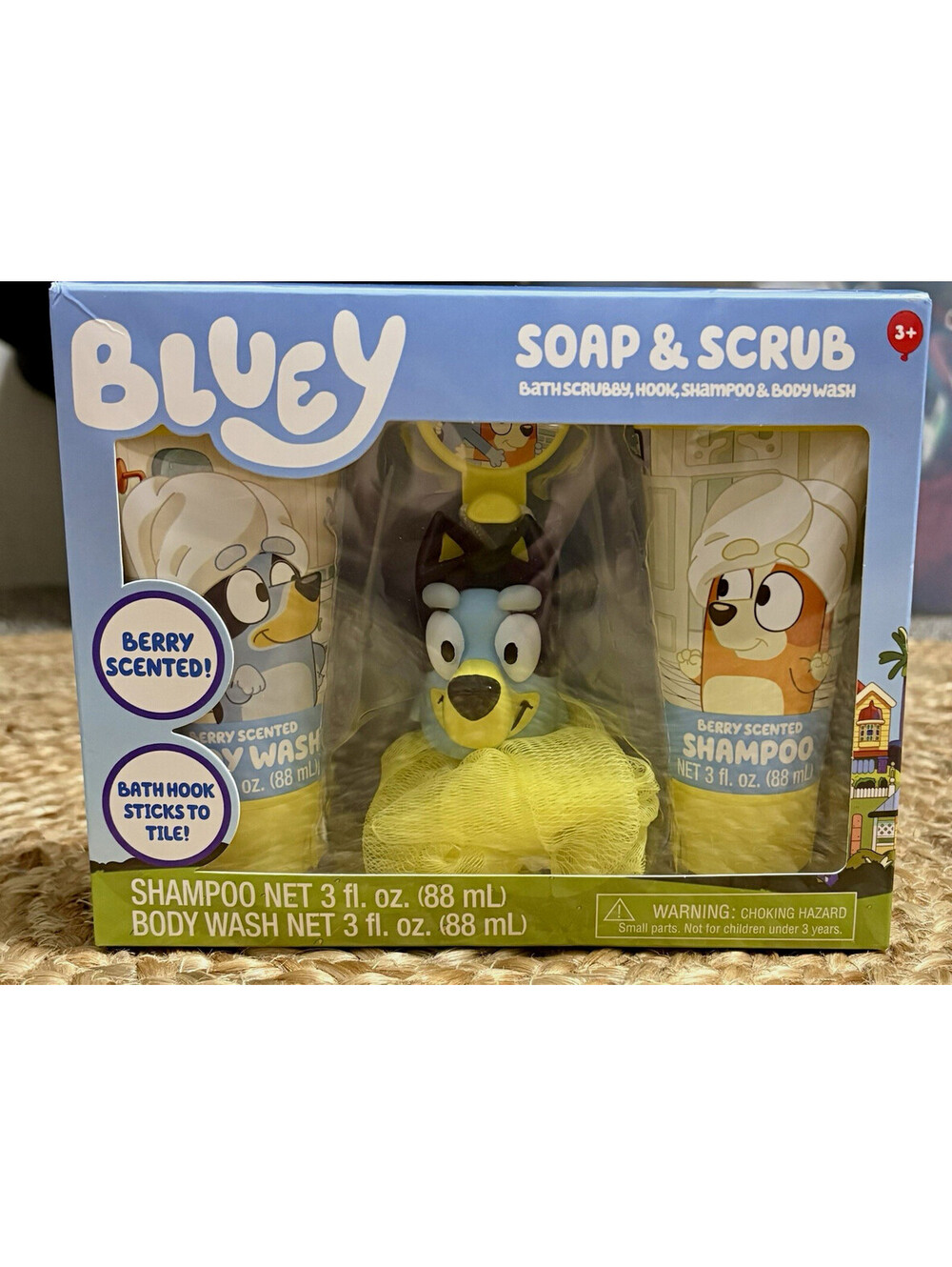 Bluey Kids 3-Piece Bath Gift Set - Shampoo, Body Wash & Character Scrubby (New)